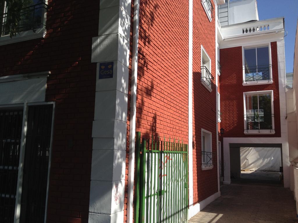 Santiago City Hostel ภายนอก รูปภาพ