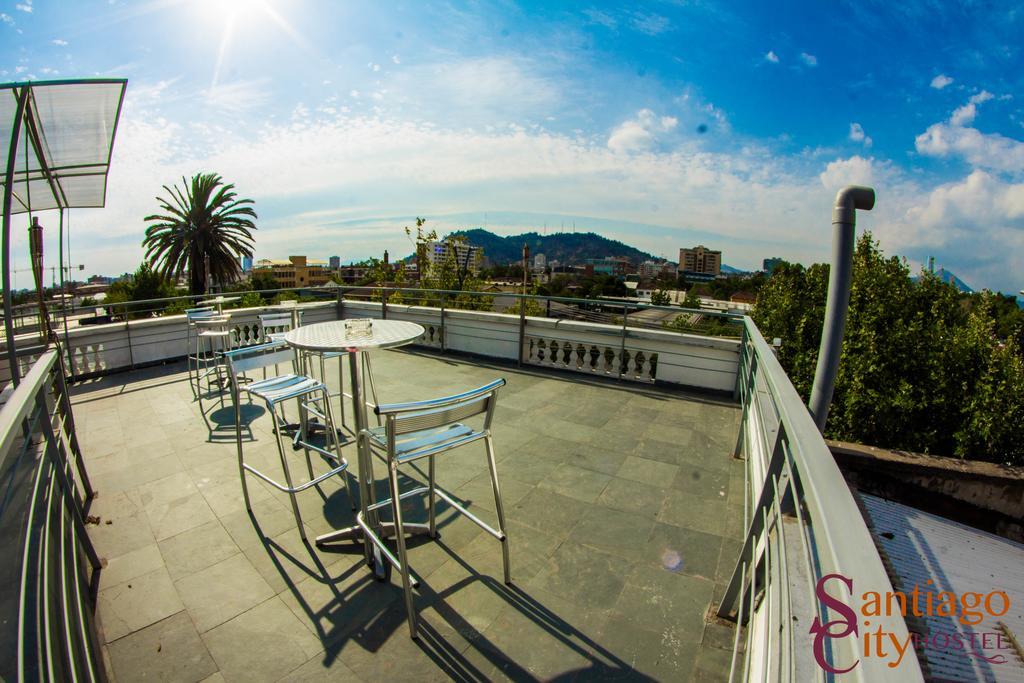 Santiago City Hostel ภายนอก รูปภาพ