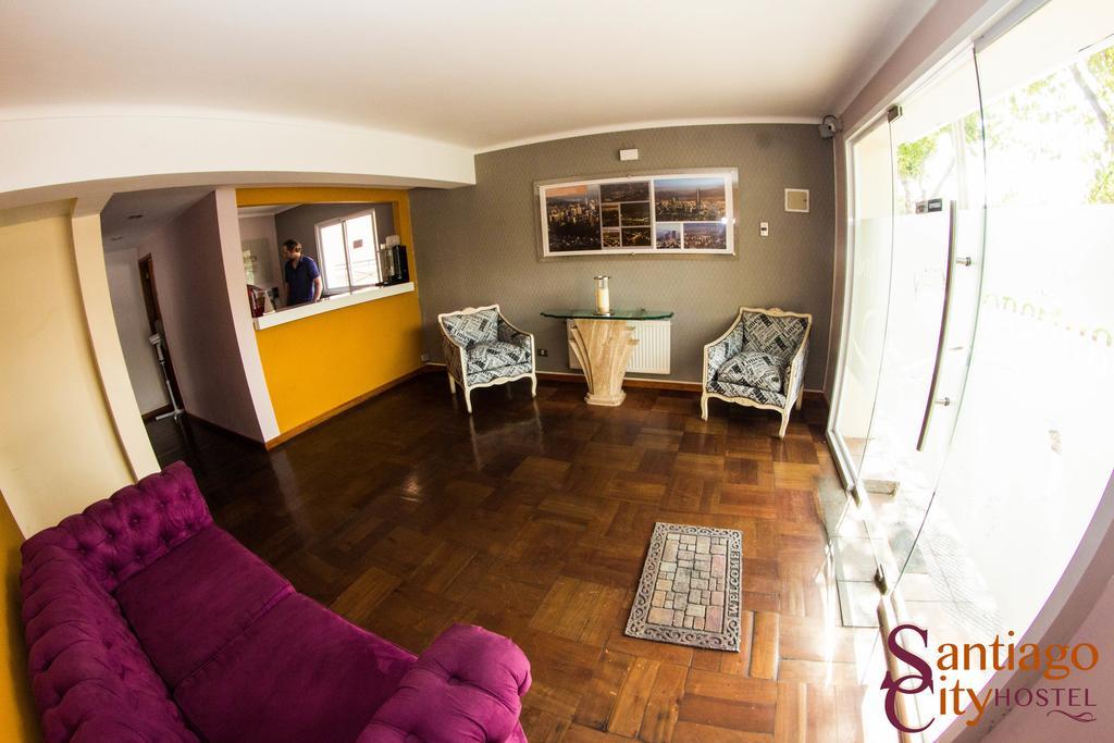 Santiago City Hostel ภายนอก รูปภาพ