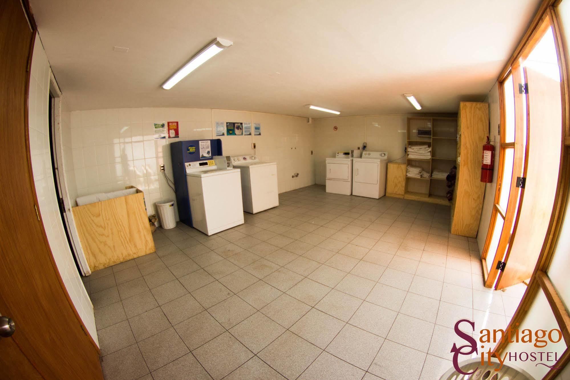 Santiago City Hostel ภายนอก รูปภาพ